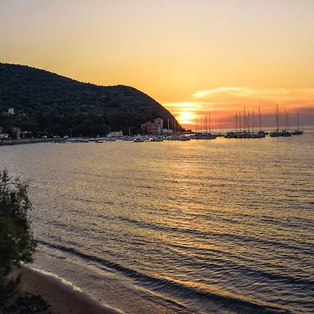 Фермерский дом Torre Di Baratti Bio Популония
