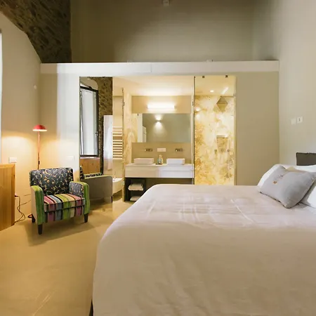Torre Di Baratti Bio Farm stay *
