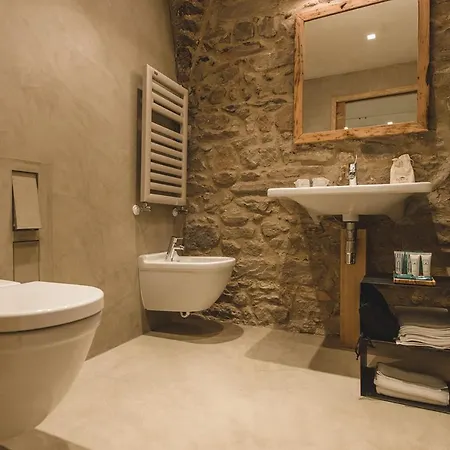Alloggio per agriturismo Torre Di Baratti Bio *